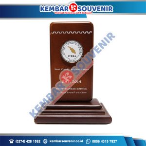 Trophy Acrylic PT BANK DANAMON INDONESIA Tbk