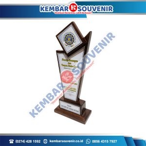 Vandel Keramik Akademi Pariwisata Muhammadiyah Jember