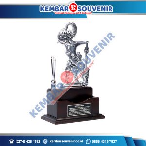 Contoh Trophy Akrilik Premium Harga Murah