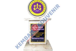 Souvenir Perpisahan Kelas DPRD Kabupaten Lamandau
