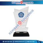 Piala Akrilik PT Indonesia Fibreboard Industry Tbk